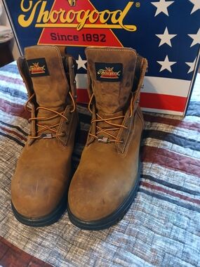 Thorogood Men's Brown Work Boots - Lace-Up Rugged Leather
